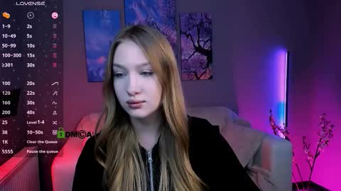 Sophie online show from 10/10/25, 10:31