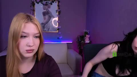 Sophie online show from 02/26/26, 08:19