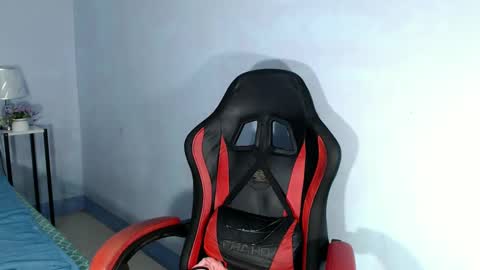 kate online show from 02/14/25, 11:53