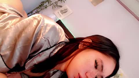 kate online show from 03/11/25, 12:44