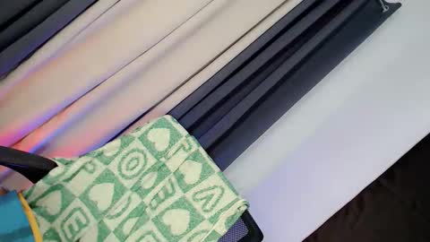 kate online show from 02/09/26, 12:03