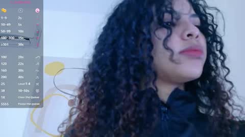 Snapshot of playfuljust_18 chatting on 05/27/26, 12:13 SAMARA online show from 05/27/26, 12:13