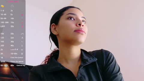 Snapshot of playfuljust_18 chatting on 06/15/26, 12:40 SAMARA online show from 06/15/26, 12:40