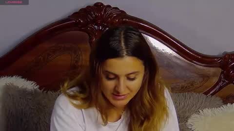 PlayfulNicole online show from 10/30/25, 11:22