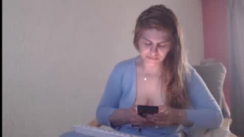Snapshot of playfulsamira chatting on 03/30/26, 01:45 PlayfulSamira online show from 03/30/26, 01:45