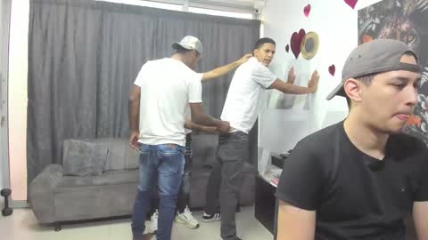   online show from 02/26/25, 11:41