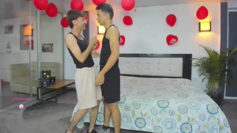   online show from 09/22/25, 11:18