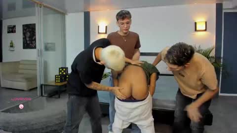   online show from 09/28/25, 11:10