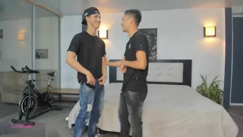   online show from 11/11/25, 11:05