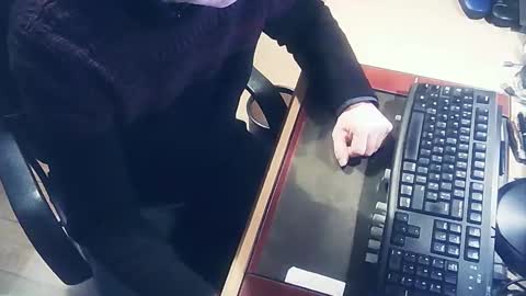 littlenounours online show from 02/10/26, 08:18