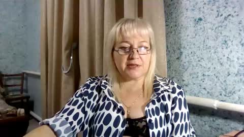 Snapshot of playm3soft chatting on 11/24/25, 07:24 playm3soft online show from 11/24/25, 07:24