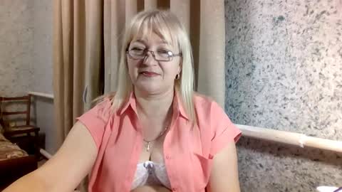 Snapshot of playm3soft chatting on 11/28/25, 06:21 playm3soft online show from 11/28/25, 06:21