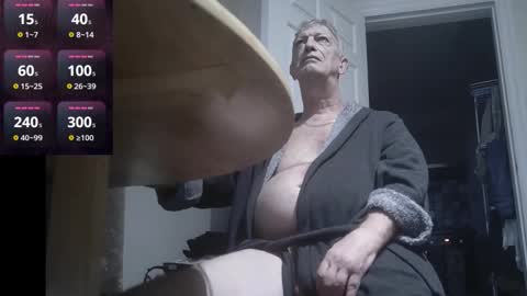 Play Me online show from 10/26/25, 01:11