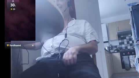 Play Me online show from 11/07/25, 12:27