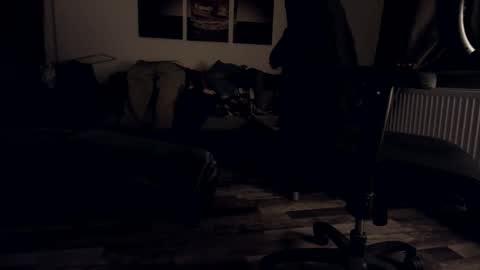 Hello ask me  . Im glad  to see you here in my room. Welcome PVT is open online show from 11/03/25, 08:21