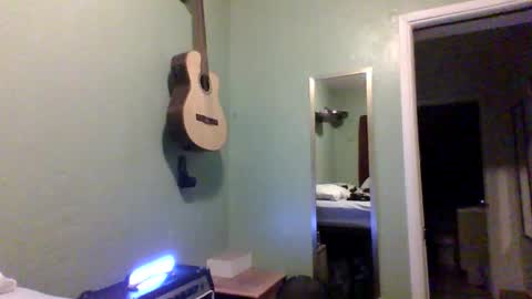 pleasantdinosaurus7537 online show from 11/10/25, 03:16