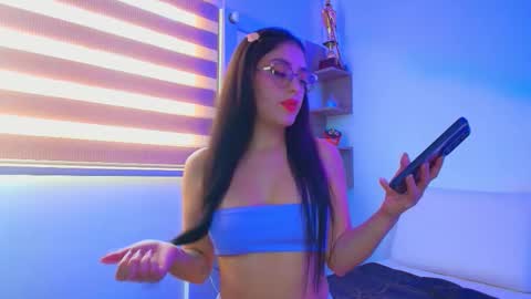 JUAN AND JULI online show from 01/11/26, 09:53