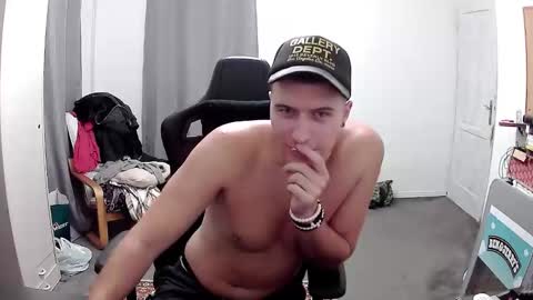 plkrisztian online show from 11/09/25, 10:08