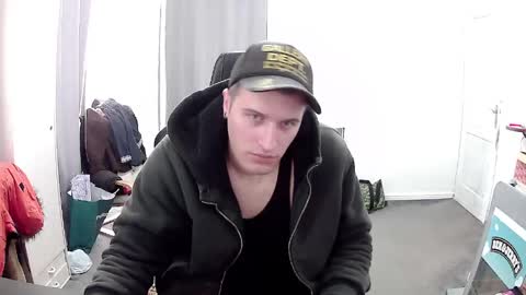 plkrisztian online show from 03/31/26, 12:16