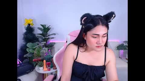 Ploysai online show from 12/02/25, 01:05