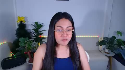 Ploysai online show from 12/15/25, 07:56