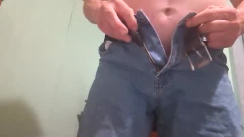 Snapshot of plumber336652 chatting on 05/25/26, 05:30 plumber336652 online show from 05/25/26, 05:30