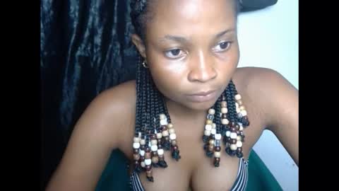 plumnjuicyx online show from 11/05/25, 08:09