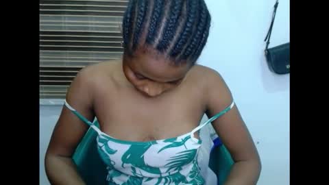 plumnjuicyx online show from 11/22/25, 07:24