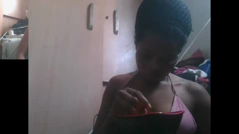 plumnjuicyx online show from 04/18/26, 10:52