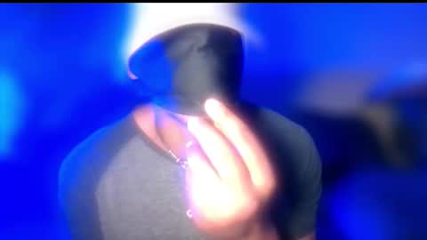 StraightPlush online show from 12/05/25, 07:39