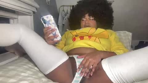 Snapshot of plushicore chatting on 03/09/26, 02:15 stariette online show from 03/09/26, 02:15