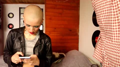   online show from 01/14/25, 08:15