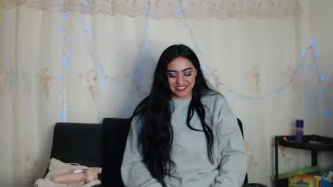Snapshot of pocahontas_hall chatting on 01/11/25, 11:02 Lily online show from 01/11/25, 11:02