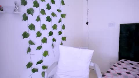 pocahontas online show from 12/03/25, 02:59