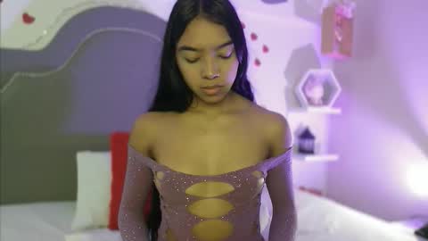 Pocahontas online show from 11/25/25, 02:17