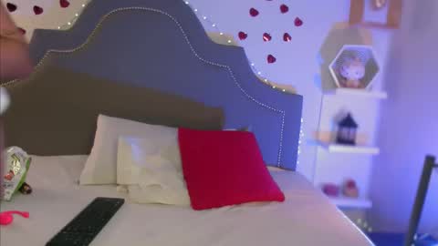 Pocahontas online show from 12/15/25, 06:01