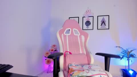 Jasmine online show from 02/14/26, 03:20