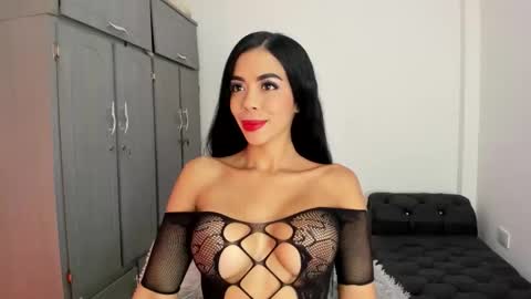 I dream of having many followers online show from 01/11/26, 06:07