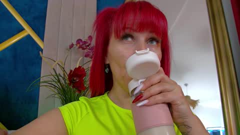 poison_milf_ online show from 01/11/26, 05:01