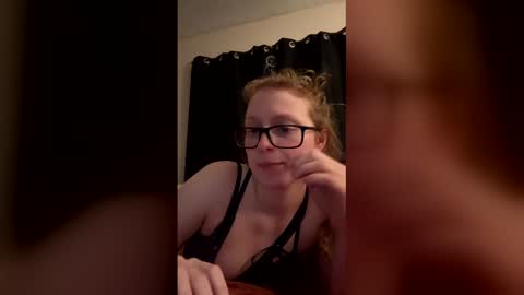 poisonivyy95 online show from 02/26/26, 02:54