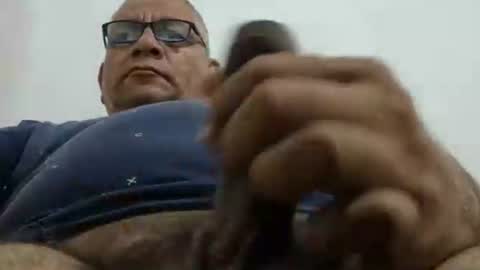 poli online show from 04/01/26, 02:23