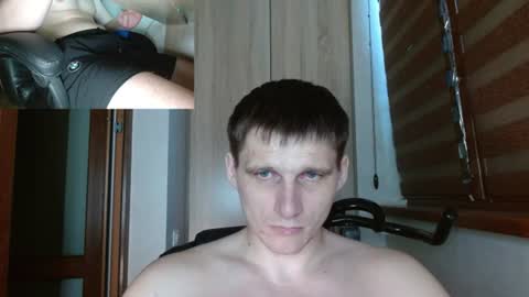 Snapshot of poliglotjoe2 chatting on 06/22/26, 04:09 Poliglotjoe2 online show from 06/22/26, 04:09