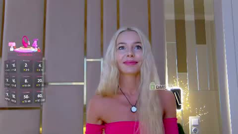 Snapshot of poliina chatting on 07/06/26, 11:51 Polina online show from 07/06/26, 11:51