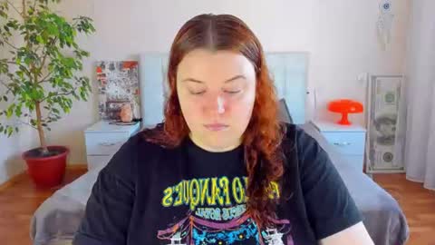 Polina online show from 06/24/26, 02:16