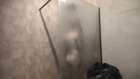 Snapshot of polish2000 chatting on 09/22/25, 01:02 Polish Boy online show from 09/22/25, 01:02