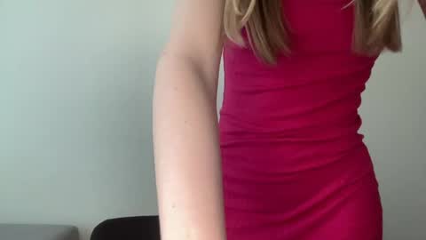 Snapshot of polishangel222 chatting on 06/25/26, 01:26 polishangel222 online show from 06/25/26, 01:26