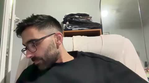 pollabeta online show from 11/02/25, 05:32