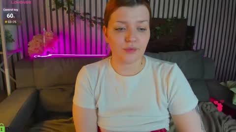 Polly online show from 02/20/26, 06:26