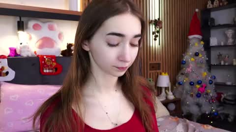 Polly online show from 12/16/25, 07:24