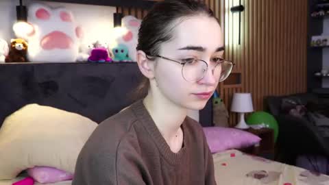 Polly online show from 02/03/26, 07:35